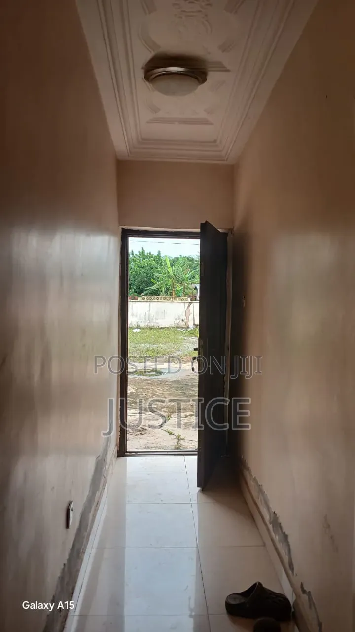 8bdrm House in Taifa, Post Office Area for rent