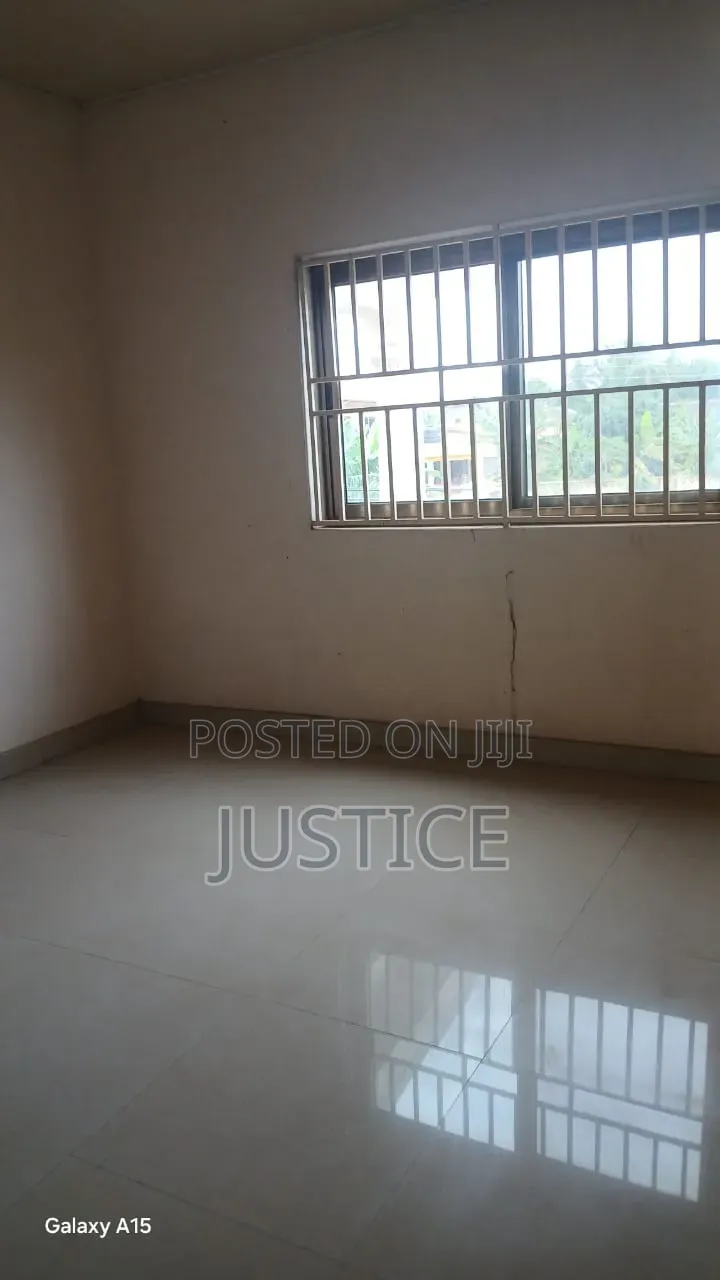 8bdrm House in Taifa, Post Office Area for rent