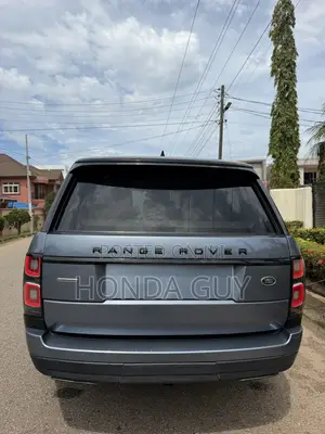 Land Rover Range Rover Vogue 2019 Blue
