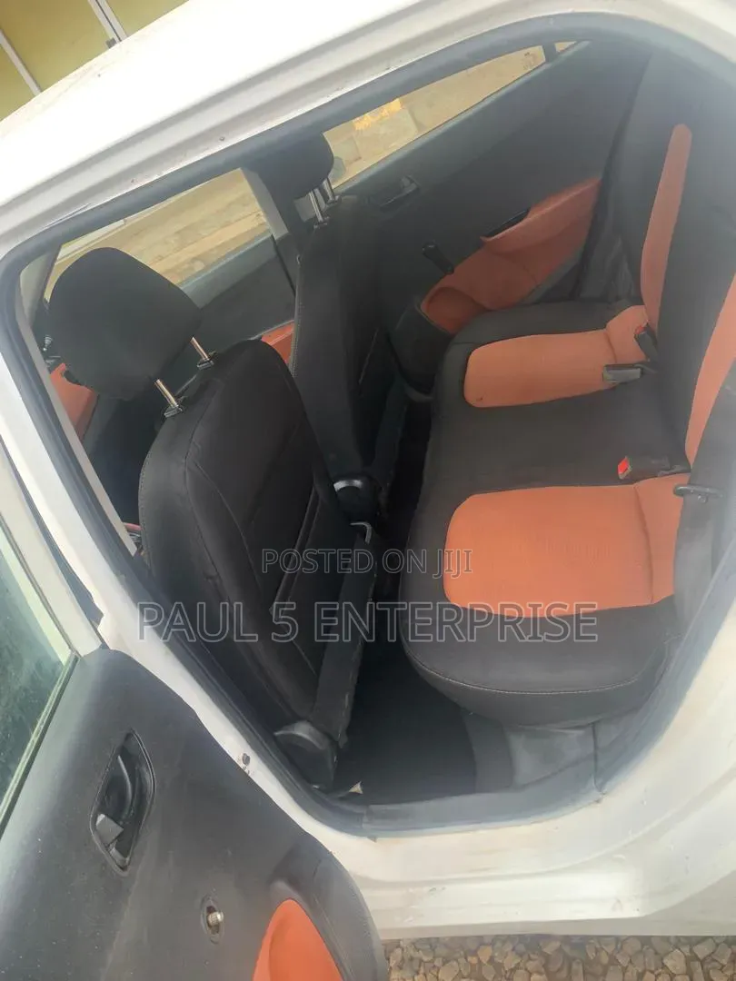 Hyundai I10 2020 White
