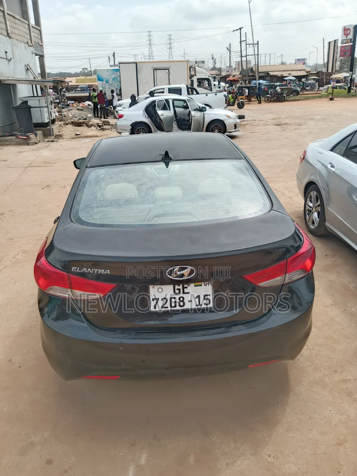 Hyundai Elantra Limited Sedan FWD (1.8L 4cyl 6A) 2013 Black