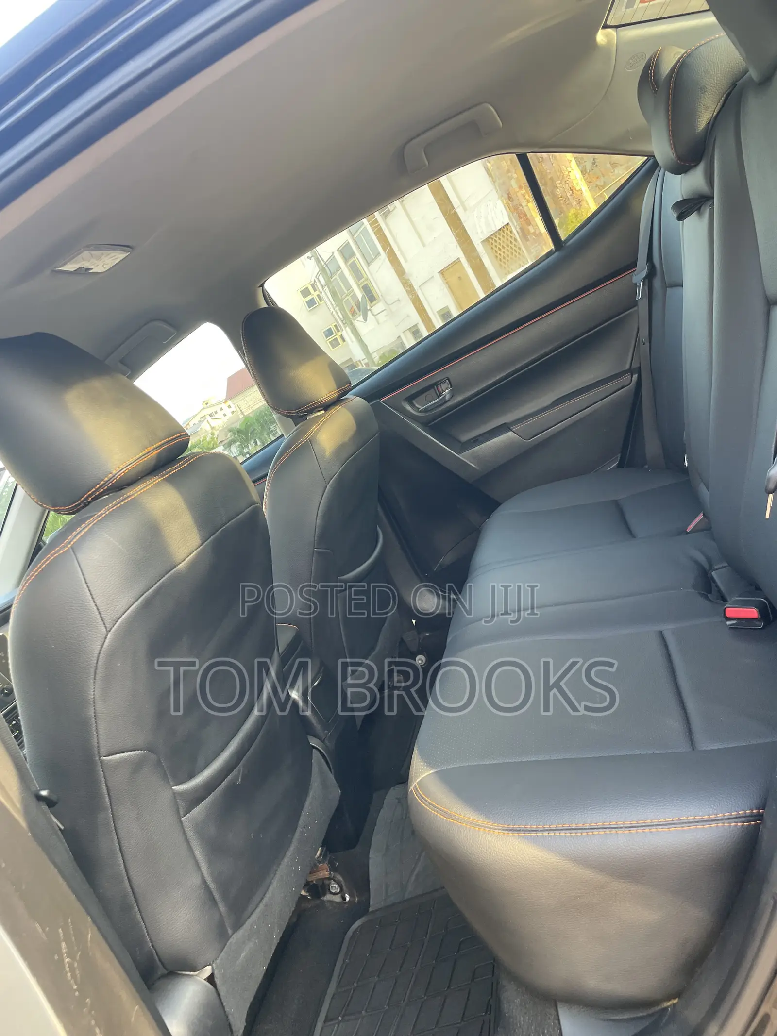 Toyota Corolla SE 4dr Sedan (1.8L 4cyl CVT) 2017 Black
