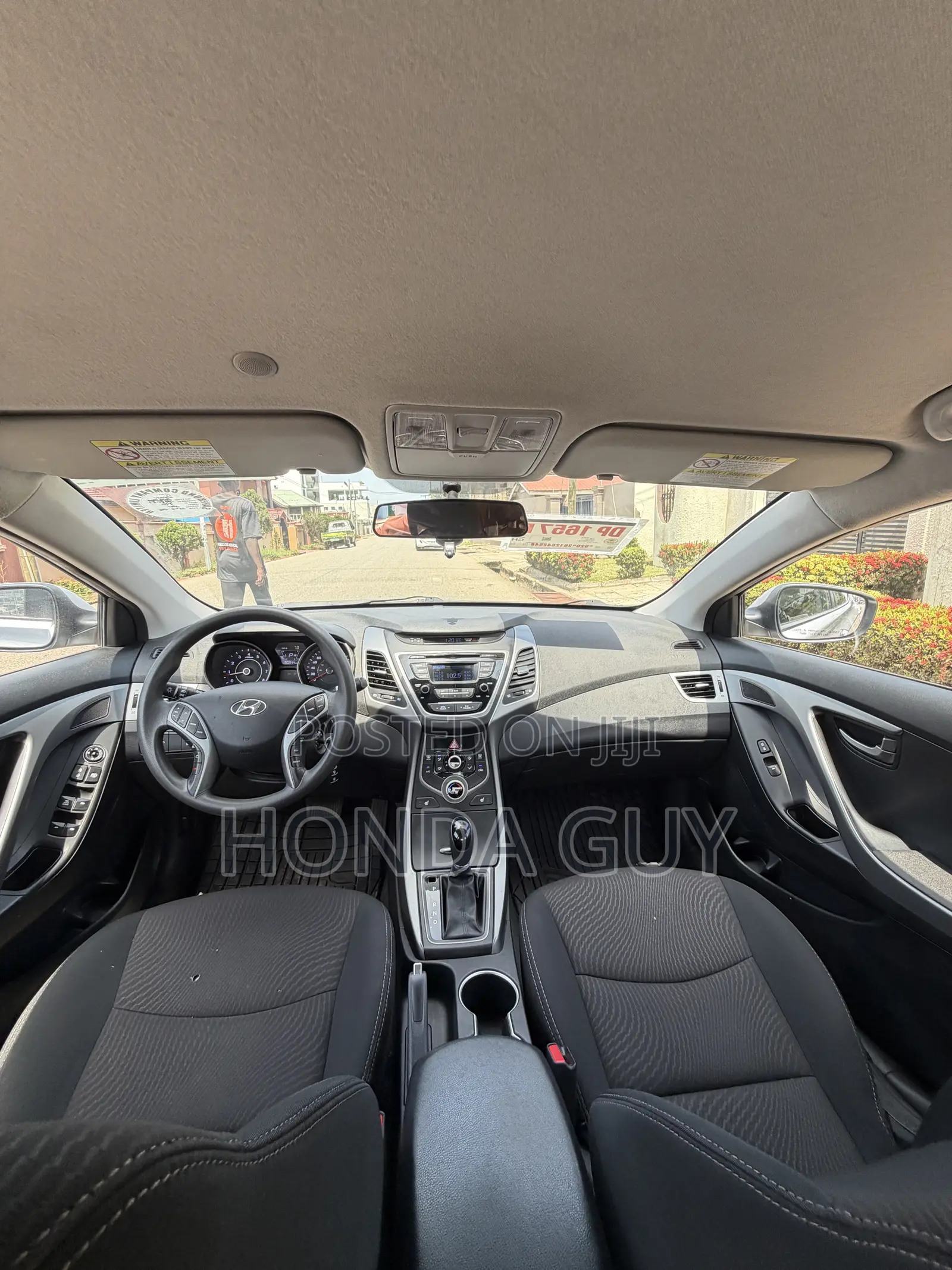 Hyundai Elantra SE 4dr Sedan (1.8L 4cyl 6A) 2015 Silver