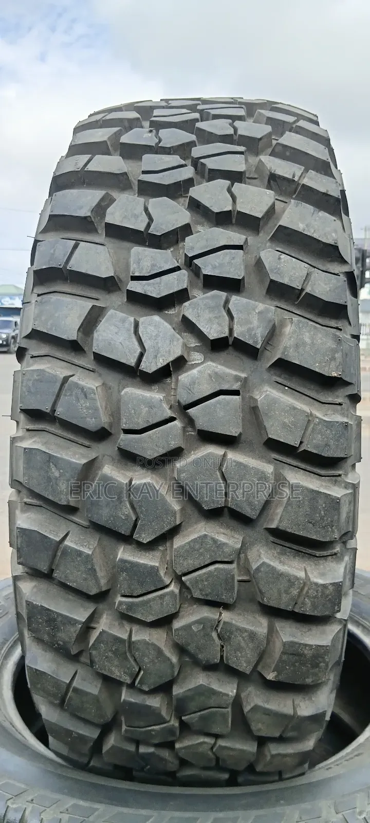 33×12.5R15 Tyres