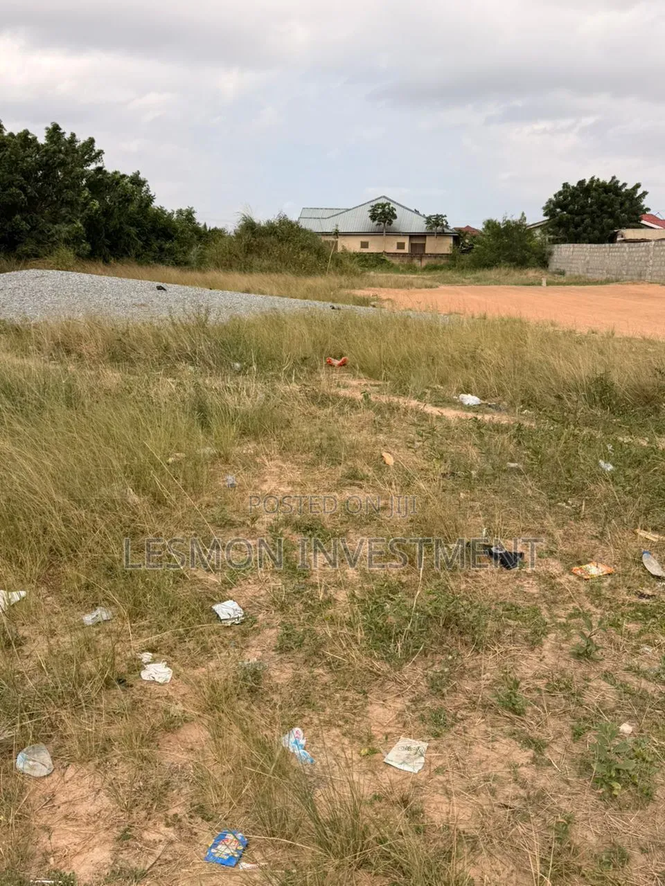 5 Plots of Land at Around Batsonaa Police
