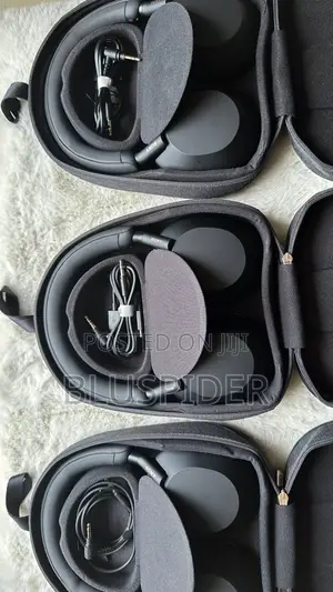 Original Sony WH-1000XM5 Headphones
