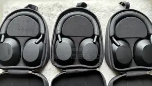 Original Sony WH-1000XM5 Headphones