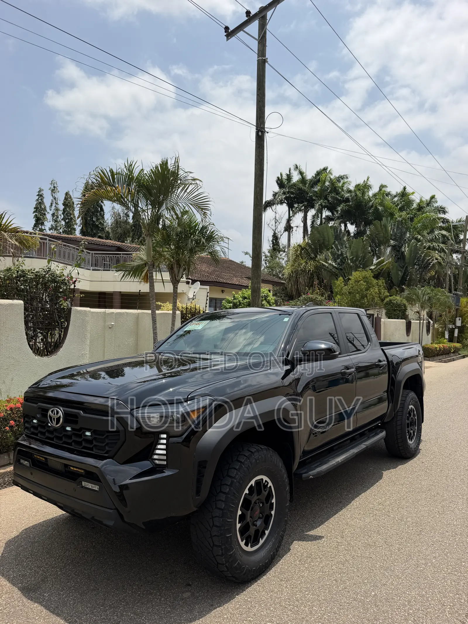 Toyota Tacoma SR5 Double Cab 5' Bed AT 2024 Black