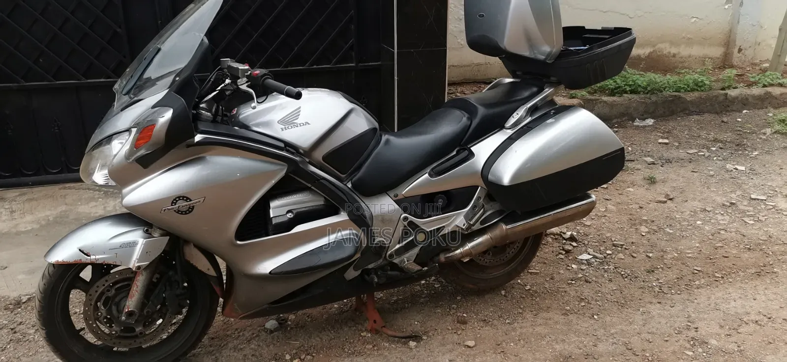 Honda 2020 Gray