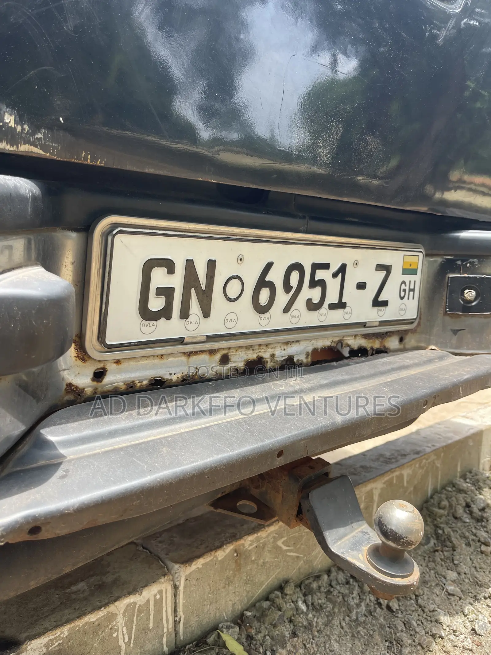 Nissan Navara 2010 Black