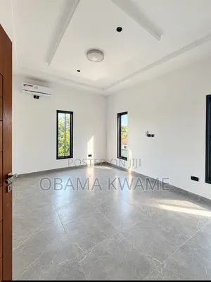 4bdrm House in Laryea Homes, A&C Mall Area for sale