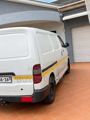 Toyota Grand HiAce Limited Prestige Edition 3.4 V6 RWD 7-Seater 2002