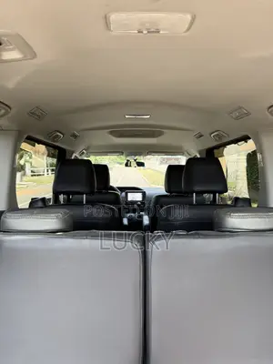 Toyota Voxy V 4WD 7-Seater 2015 Black