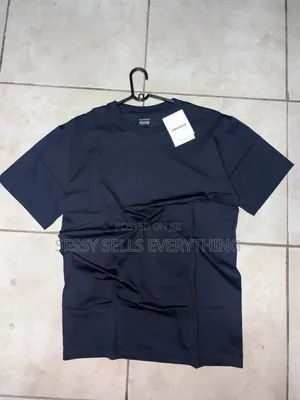 Unicrese Plain T-Shirts