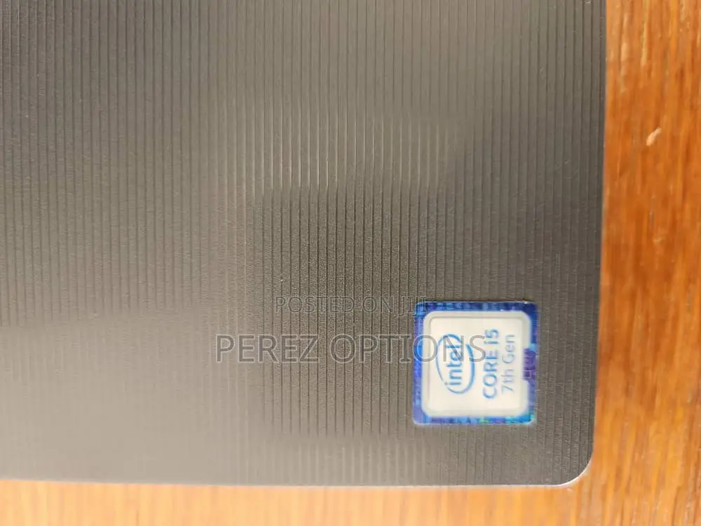 Laptop Lenovo V130 12GB Intel Core i5 HDD 500GB