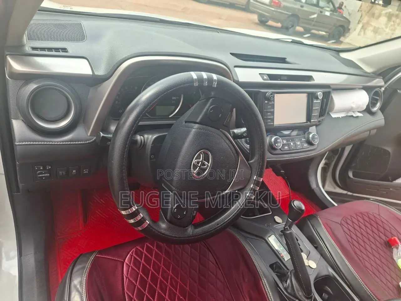 Toyota RAV4 2018 White