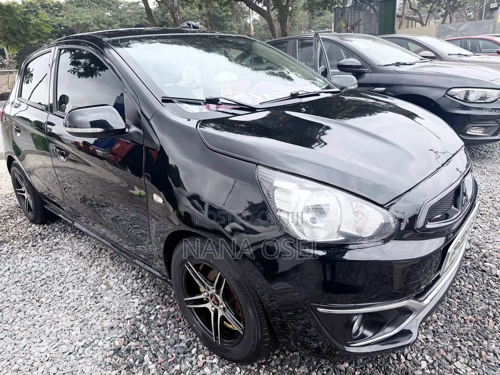 Mitsubishi Mirage ES 2018 Black