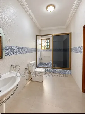5bdrm House in Laryea Homes, Estate for rent
