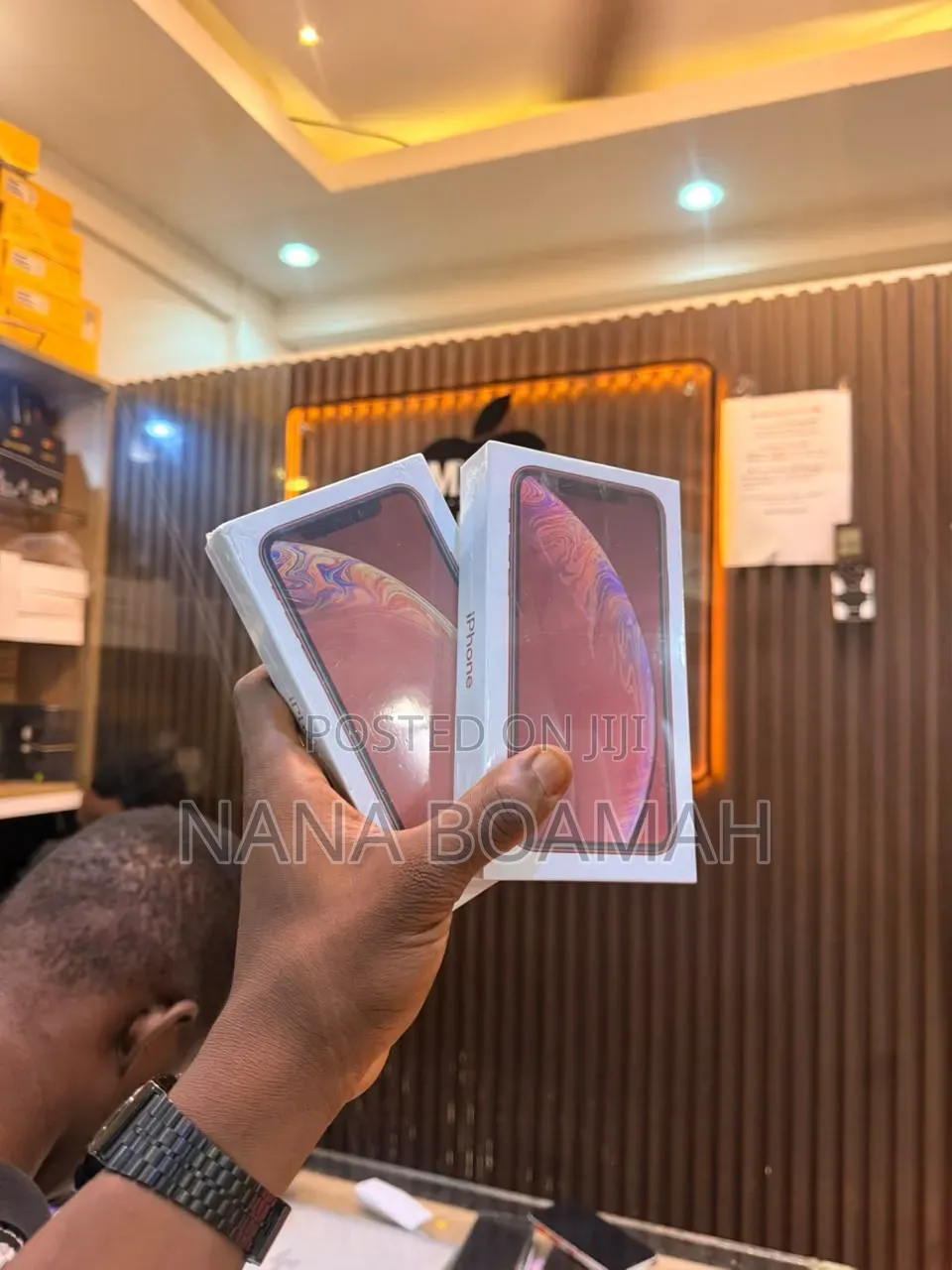 New Apple iPhone XR 64 GB Red