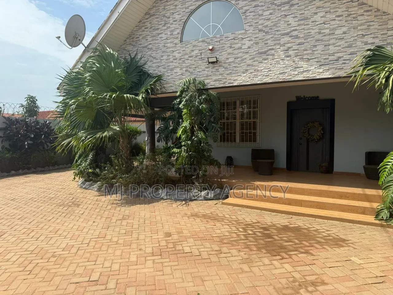 7bdrm House in Community 26 for rent