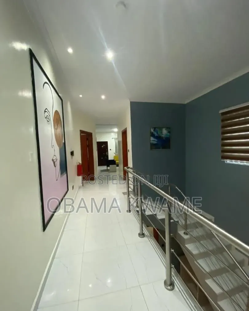 4bdrm House in Laryea Homes, Police Station for sale