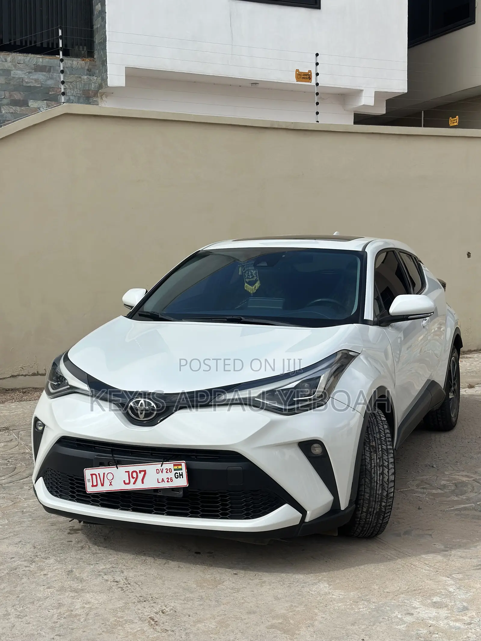 Toyota C-HR Limited 2021 White