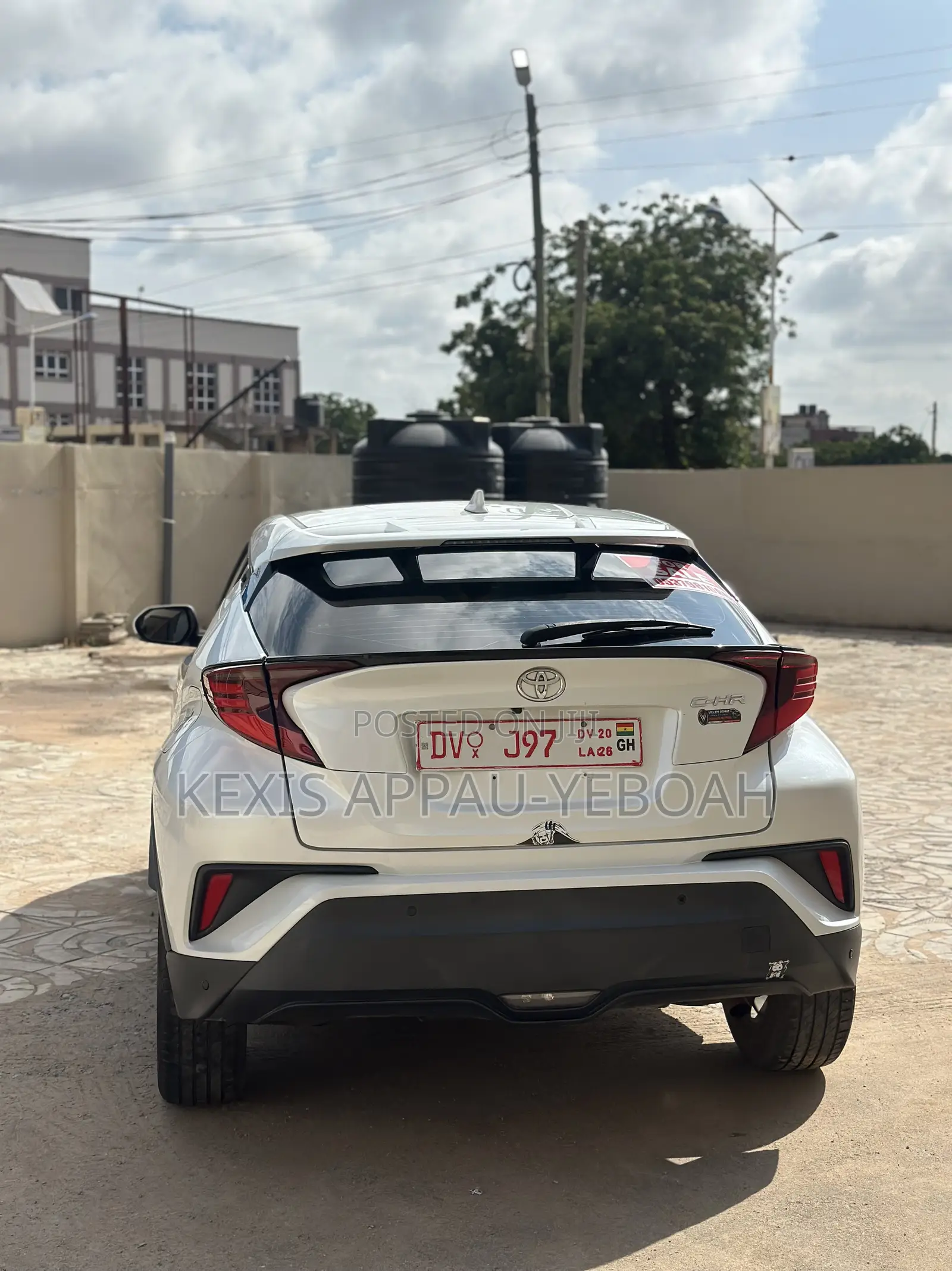 Toyota C-HR Limited 2021 White