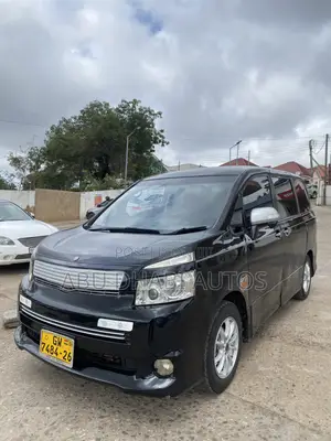 Toyota Voxy X 2WD 8-Seater 2012 Black