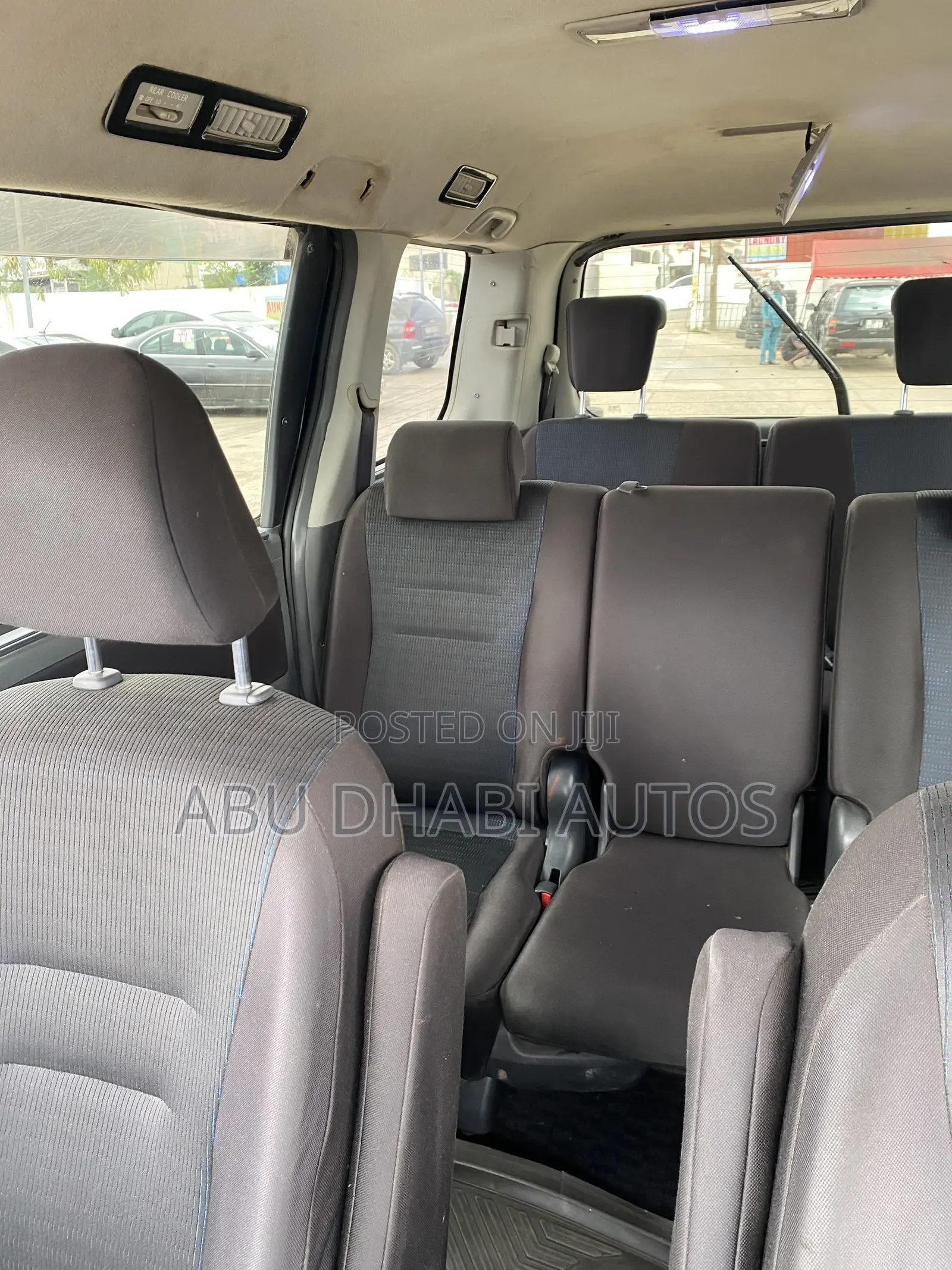 Toyota Voxy X 2WD 8-Seater 2012 Black