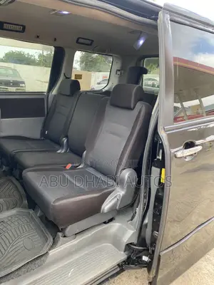 Toyota Voxy X 2WD 8-Seater 2012 Black
