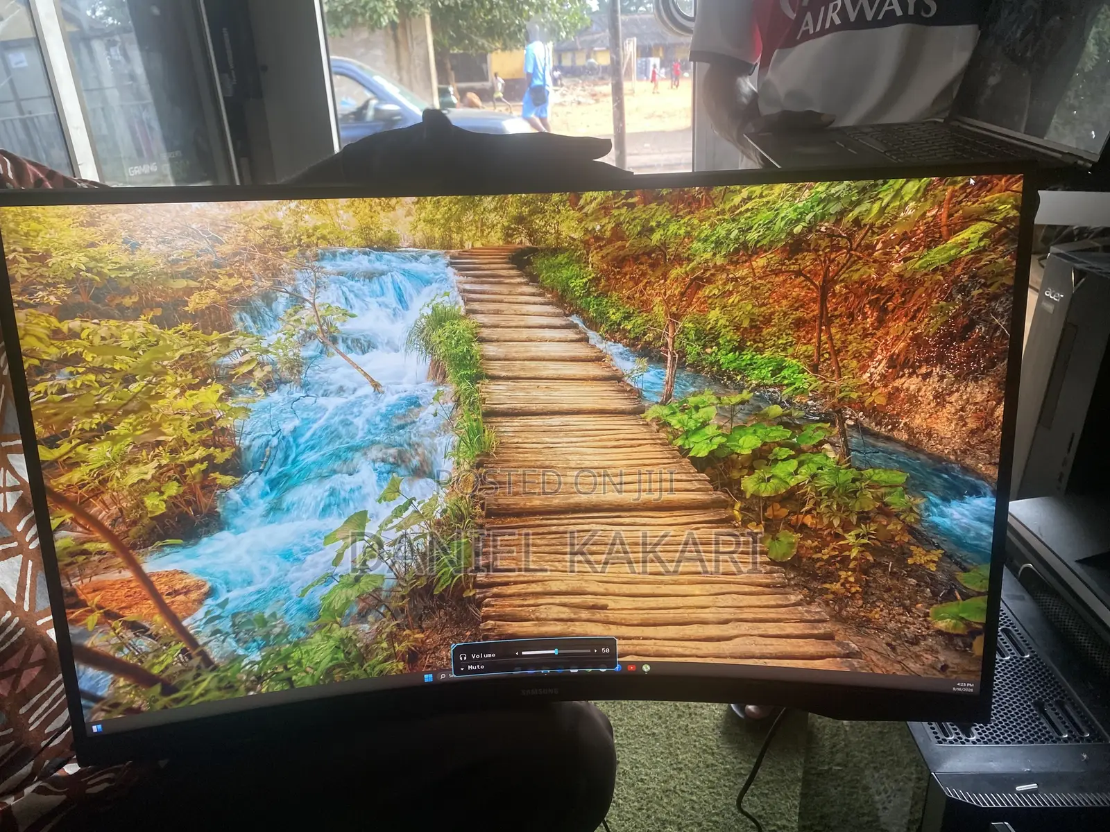 Samsung Odyssey G5 Gaming Monitor