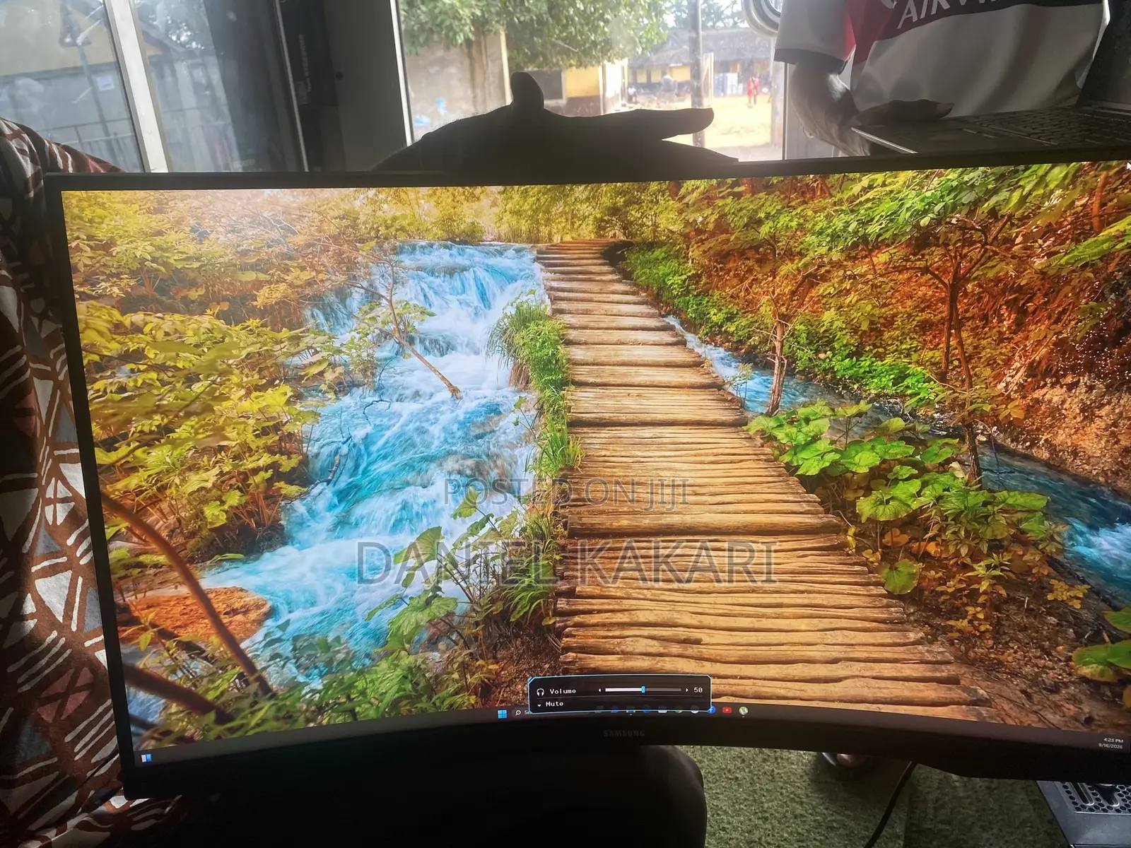 Samsung Odyssey G5 Gaming Monitor