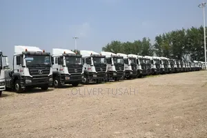 Sagmoto Tractor Heads and Flatbeds