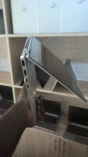 New Laptop HP EliteBook X360 1020 8GB Intel Core i7 HDD 256GB