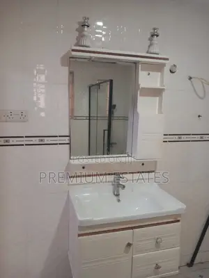3bdrm Apartment in Spintex for rent