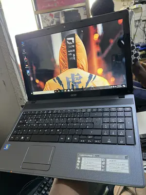 Laptop Acer Aspire 5250 6GB AMD HDD 320GB