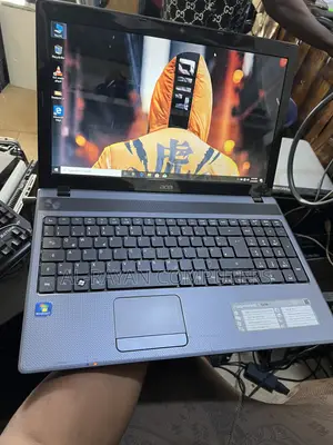 Laptop Acer Aspire 5250 6GB AMD HDD 320GB