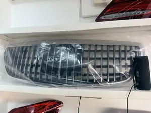 Mercedes Benz C300 2016 -2020 Maybach Grille/ Shells