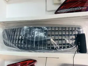 Mercedes Benz C300 2016 -2020 Maybach Grille/ Shells