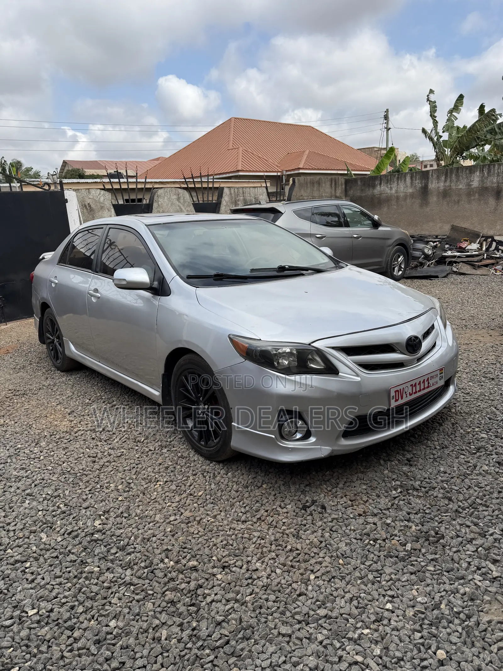Toyota Corolla S 4dr Sedan (1.8L 4cyl 4A) 2013 Silver