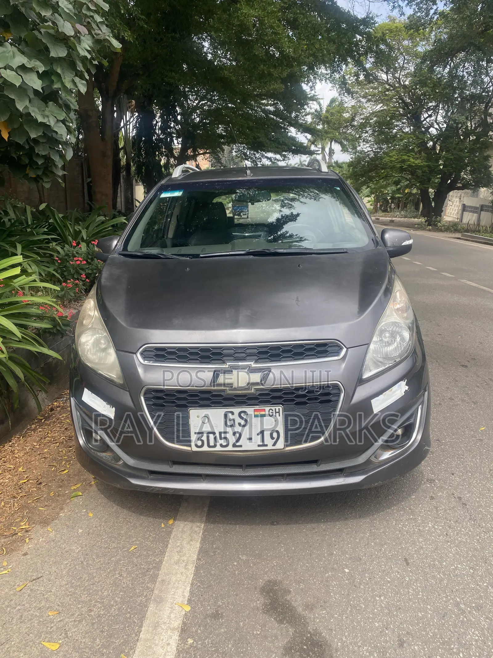 Chevrolet Spark 1LT 2013 Gray