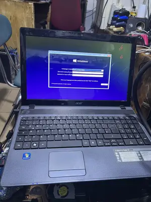 Laptop Acer Aspire 5250 6GB AMD HDD 320GB