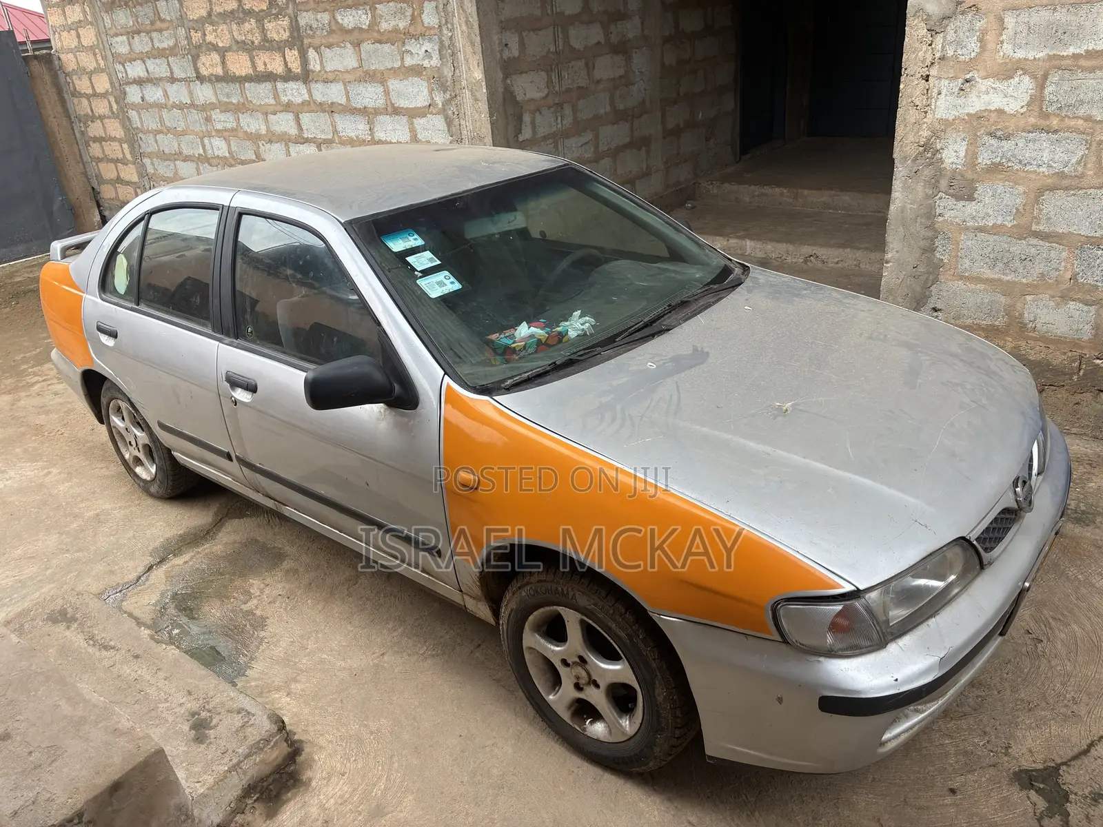 Nissan Almera 1999 Silver