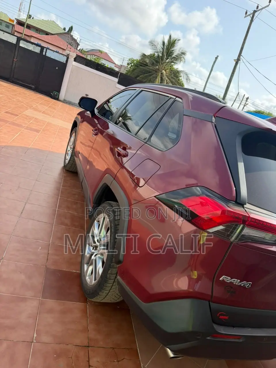 Toyota RAV4 XLE AWD 2020