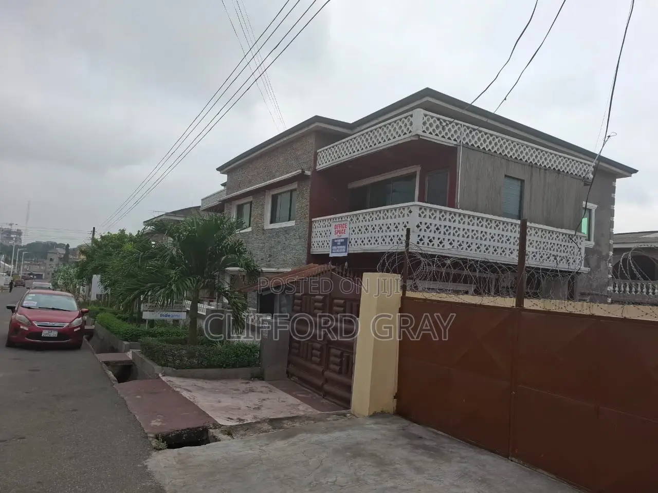 2bdrm Apartment in Kokomlemle for rent