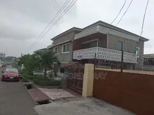 2bdrm Apartment in Kokomlemle for rent
