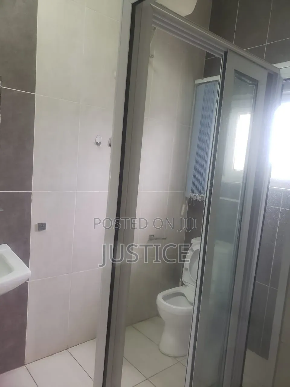 Furnished 3bdrm Apartment in Soul Clinic, US Embassy Area for rent