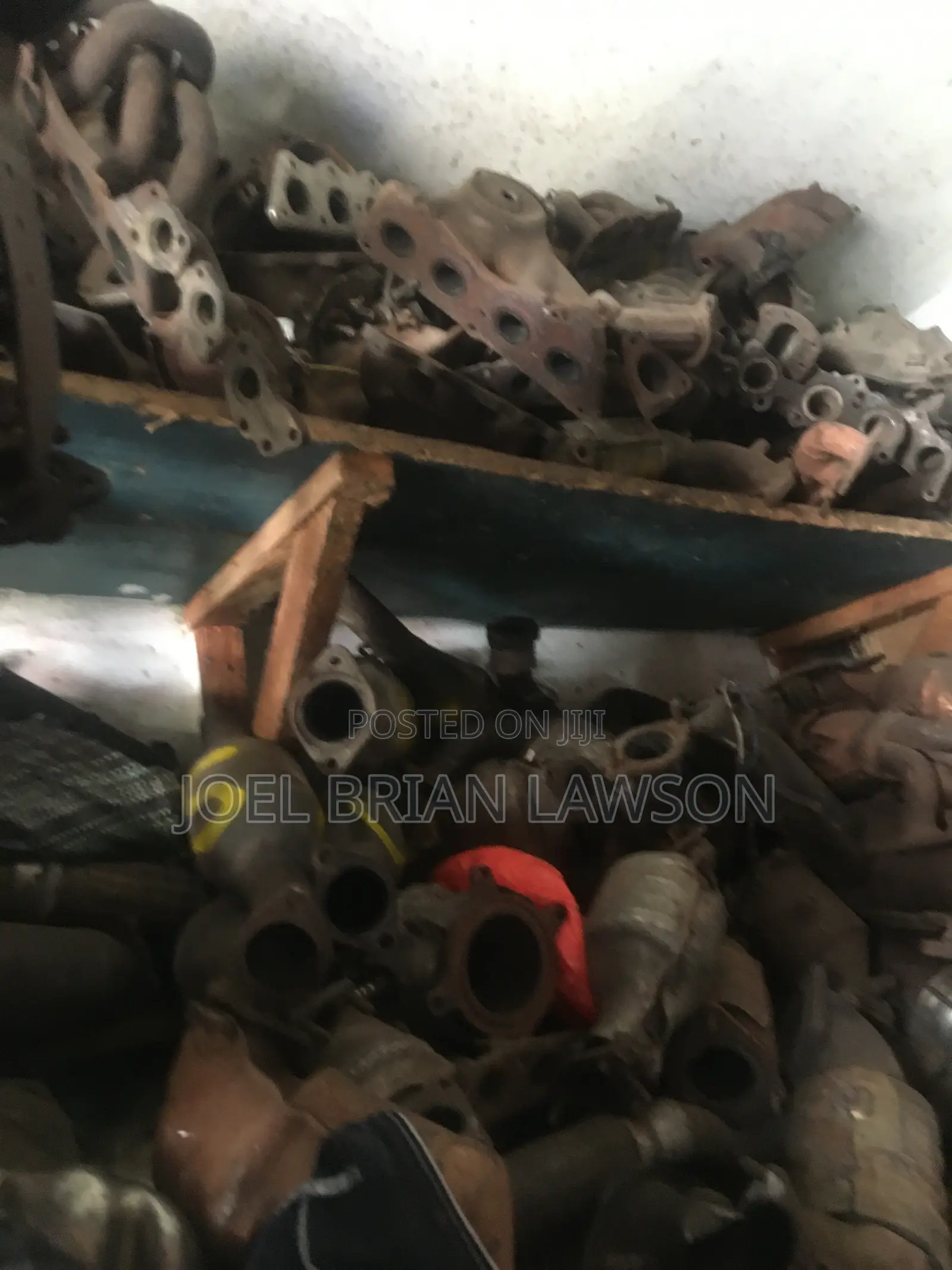 Exhaust Pipes and Converters Plug