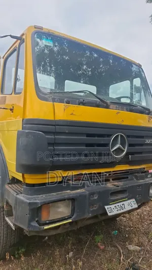 Strong Mercedes Benz Sm Tipper