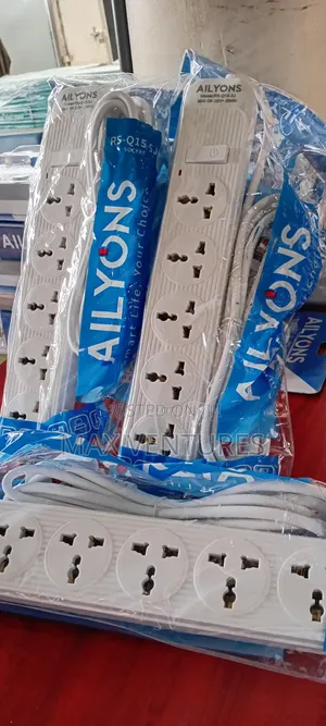 Ailyons 5-Way Power Extension Socket Fully Functioning